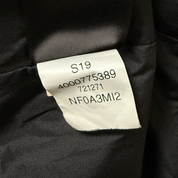 The North Face Femtastic Insulated Jacket Size SMALL Light Jacket - Picture 11 of 11